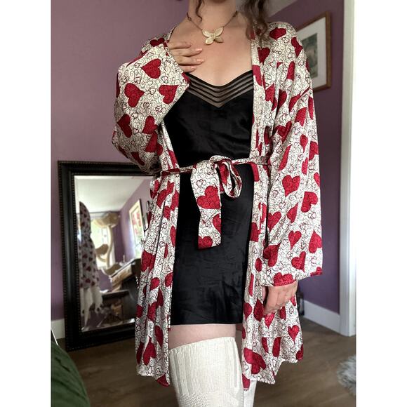 Vintage Victoria's Secret M/L 100% Silk Robe Gold Label Red White Hearts - Picture 1 of 9